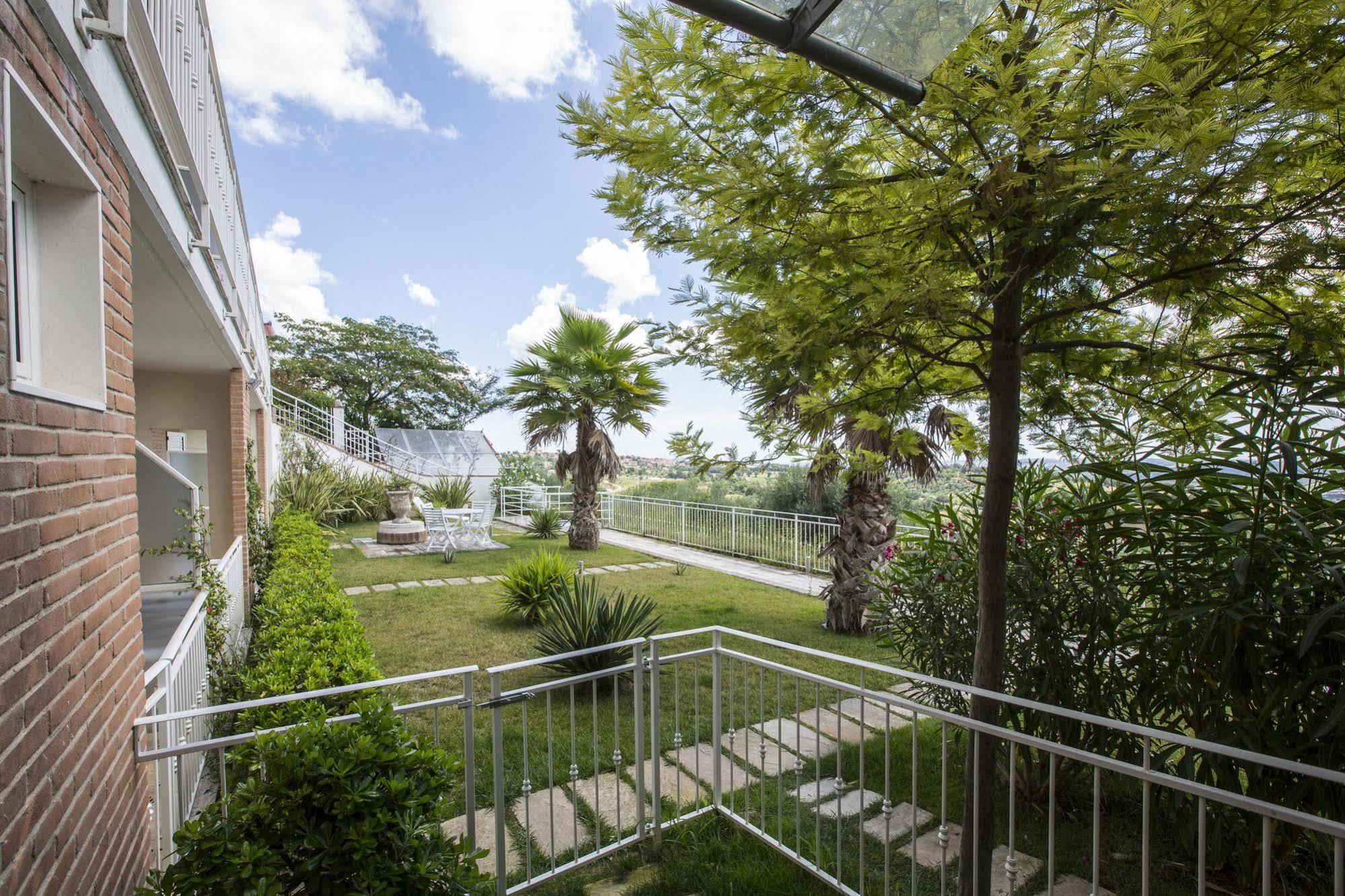 Residence Belohorizonte มาเชราตา ภายนอก รูปภาพ